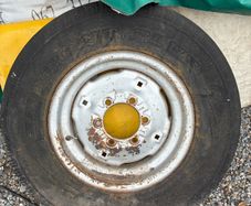 massey 165 wheel