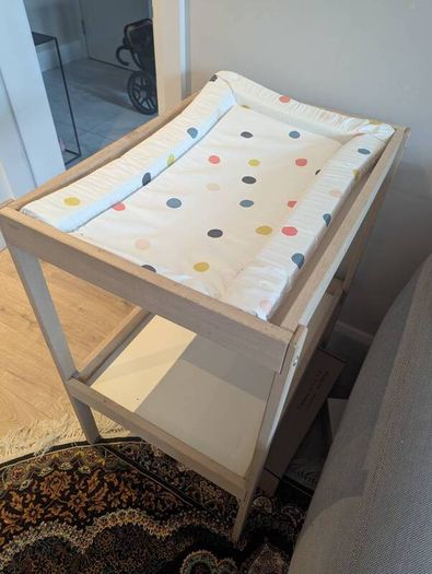 Ikea Sniglar baby changing table  53x72X87 cm
