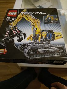 Lego Technic Digger (42006)