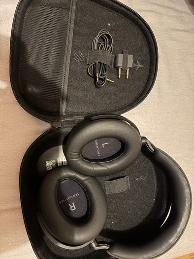 Sennheiser Momentum 4