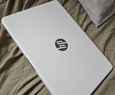 HP 14" Laptop (Snowflake White) - 4GB RAM / 128GB SSD - Perfect Condition