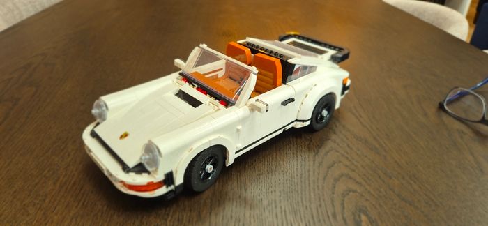 Lego Porsche 911 Turbo #10295