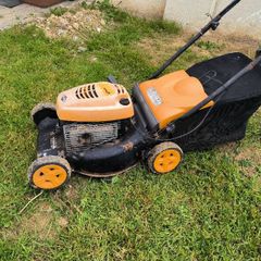 Lawnmower