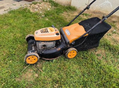 Lawnmower