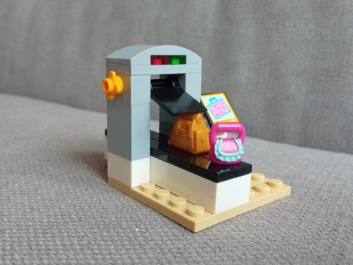Lego Friends Heartlake City private jet.