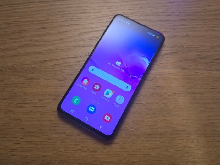 Samsung s10e