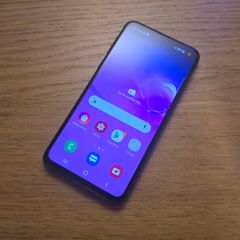 Samsung s10e