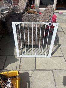Stair gate