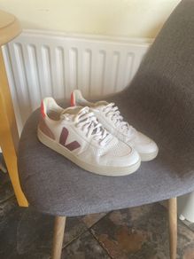 Veja - immaculate condition