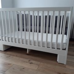 Ikea Stuva crib and Ikea Skonast mattress - must go by the end of Tuesday 04/08/2026