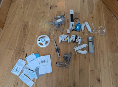 Modded Nintendo Wii Bundle