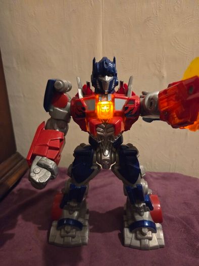 2011 Transformers Optimus Prime - Lights + Sound fully working