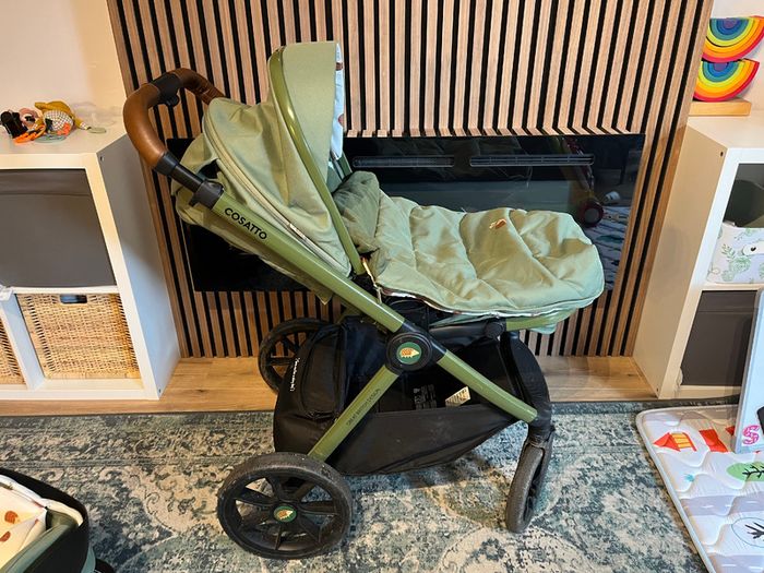 Pram and Car Seat - Cosatto System Full Set