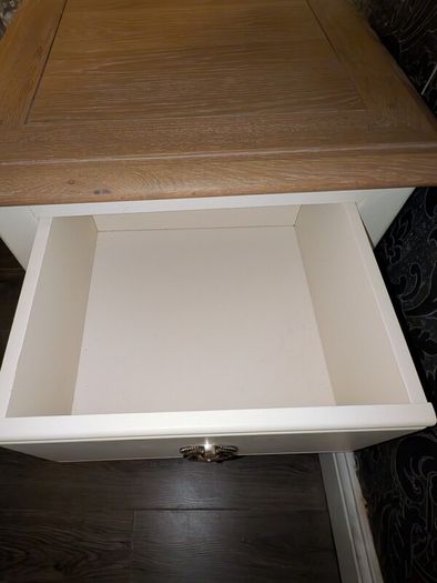 Pair of Lockers from Des Kelly Like New