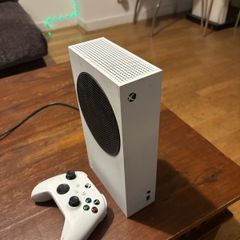 Xbox Series S 512GB with Original Controller Fully Working