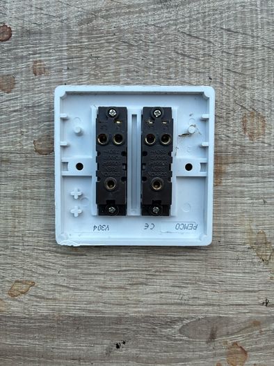 Light switch