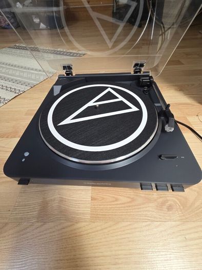 Audio-Technica LP60-BT wireless turntable