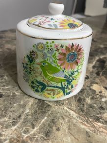 Birdy Tipperary Crystal lidded sugar bowl