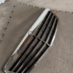 Mercedes 221 grill