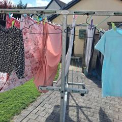 Lineman brand premier movable washing line