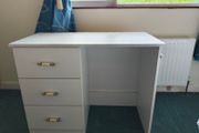 Desk with drawers suit student