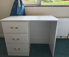 Desk with drawers suit student