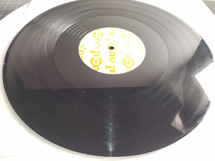 Lost In Process - Keep On Rising - Ouch! Records - LABELS Looks RALLIED Actually PLAYS Near MINT! Mid 90s Ouch! ACID House BANGER!