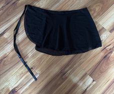 gymnastics girls wrap size medium black worn once