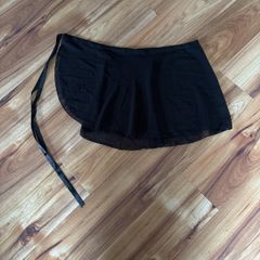 gymnastics girls wrap size medium black worn once