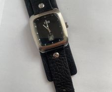 STORM Pirello Black