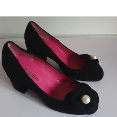 Le Babe 6009 Black Velour Court Shoes EU36 UK3 Pearl Flower Block Heels BNIB  CAN POST