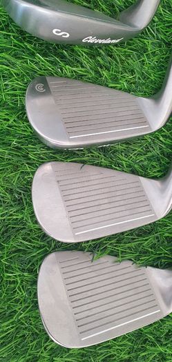 Cleveland Irons + 23o Hybrid Combi Set