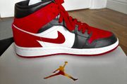 Nike Air Jordan 1