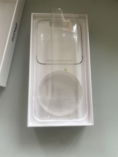 IPhone 12 empty box
