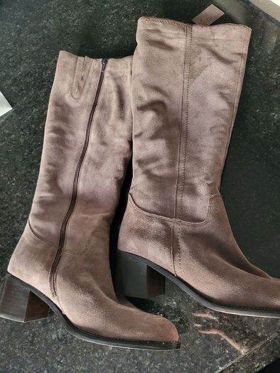 Gorgeous Real Suede Ladies Boots from NEXT Size 9 / 43 Postage Included in Asking Price