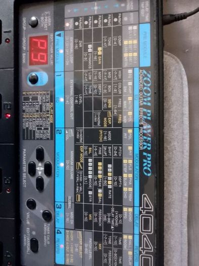 Zoom Player Pro 4040 vintage guitar multi-effects processor