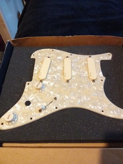 Fender EMG set