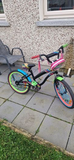 20 inch Milan girls bike