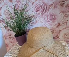 Bnwt. Magid Hat Upf 50+