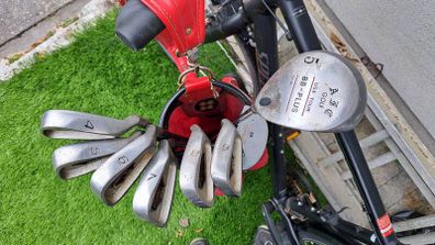 Golf clubs