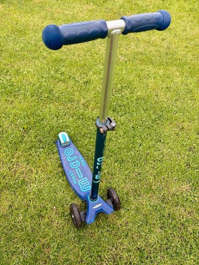 Micro Kid's Adjustable Height scooter