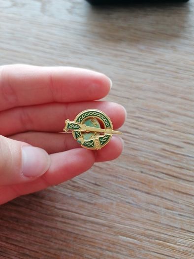 Tara brooch pin
