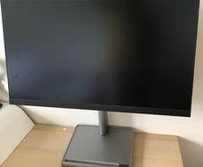 Lenovo monitor