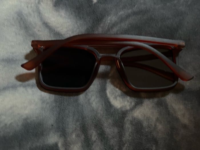 sunglasses blue lenses