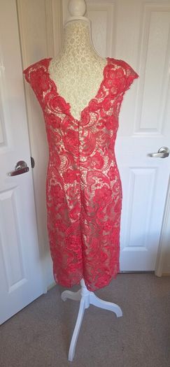 Libra Coral Lace Midi Dress Size 12 Nude Lining Occasion Wedding Guest