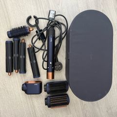 Complete Dyson airwrap