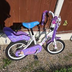Girls bike