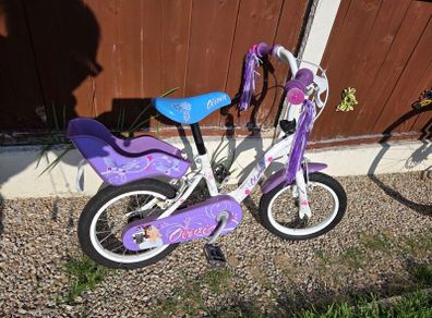 Girls bike