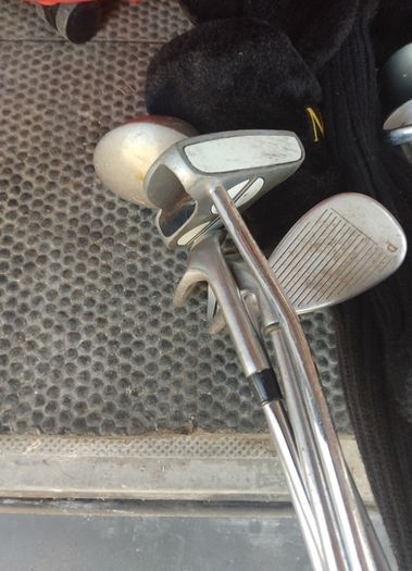 golf clubs