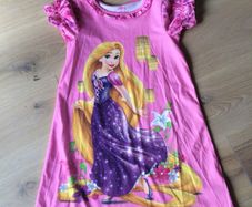Disney Rapunzel nightdress age 7/8 (like new!!!)